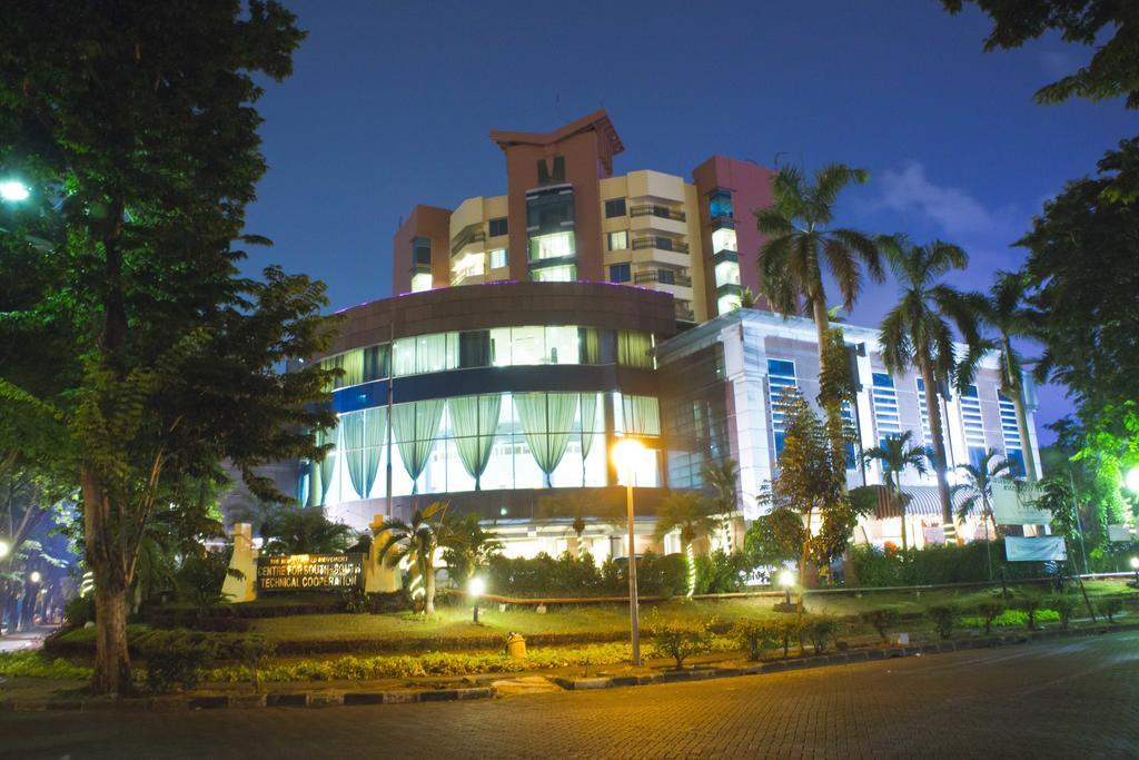 Nam Center Hotel Kemayoran Jakarta Eksteriør billede